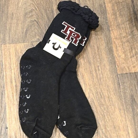 True Religion TR Logo Slipper Socks - Picture 2 of 3